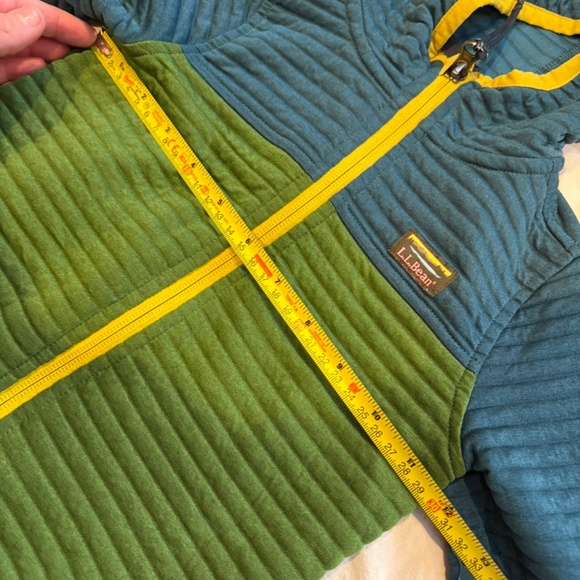 LL Bean kids airlight full-zip hoodie 3T, jacket - Picture 9 of 10